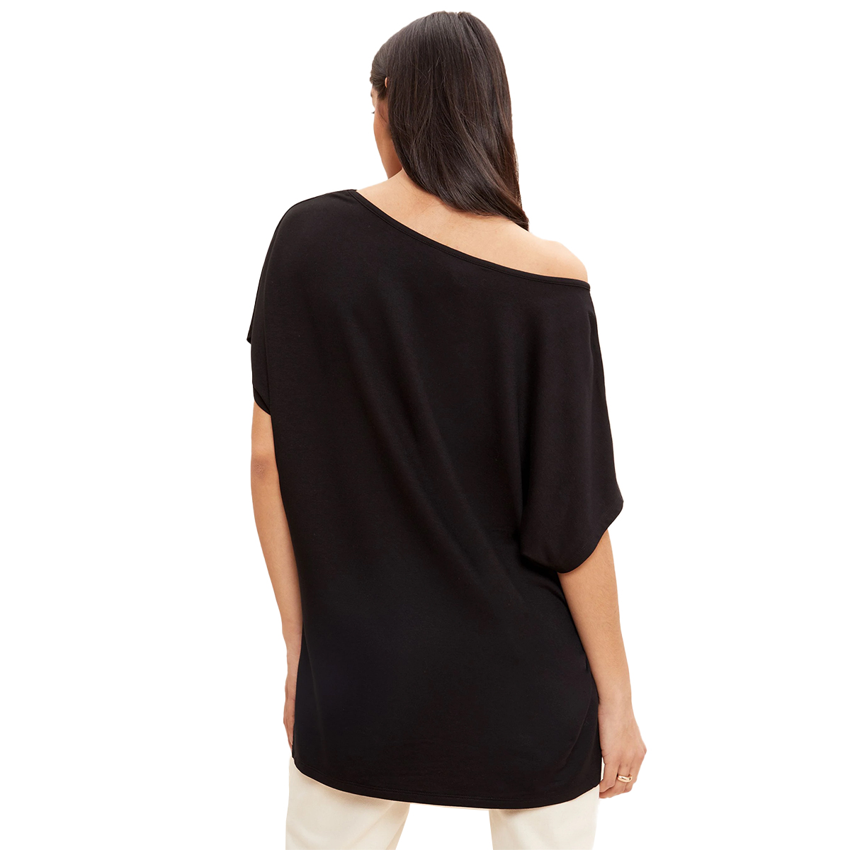 Second image of Women’s Curved Hem Penguin Snowflake Print T-Shirt